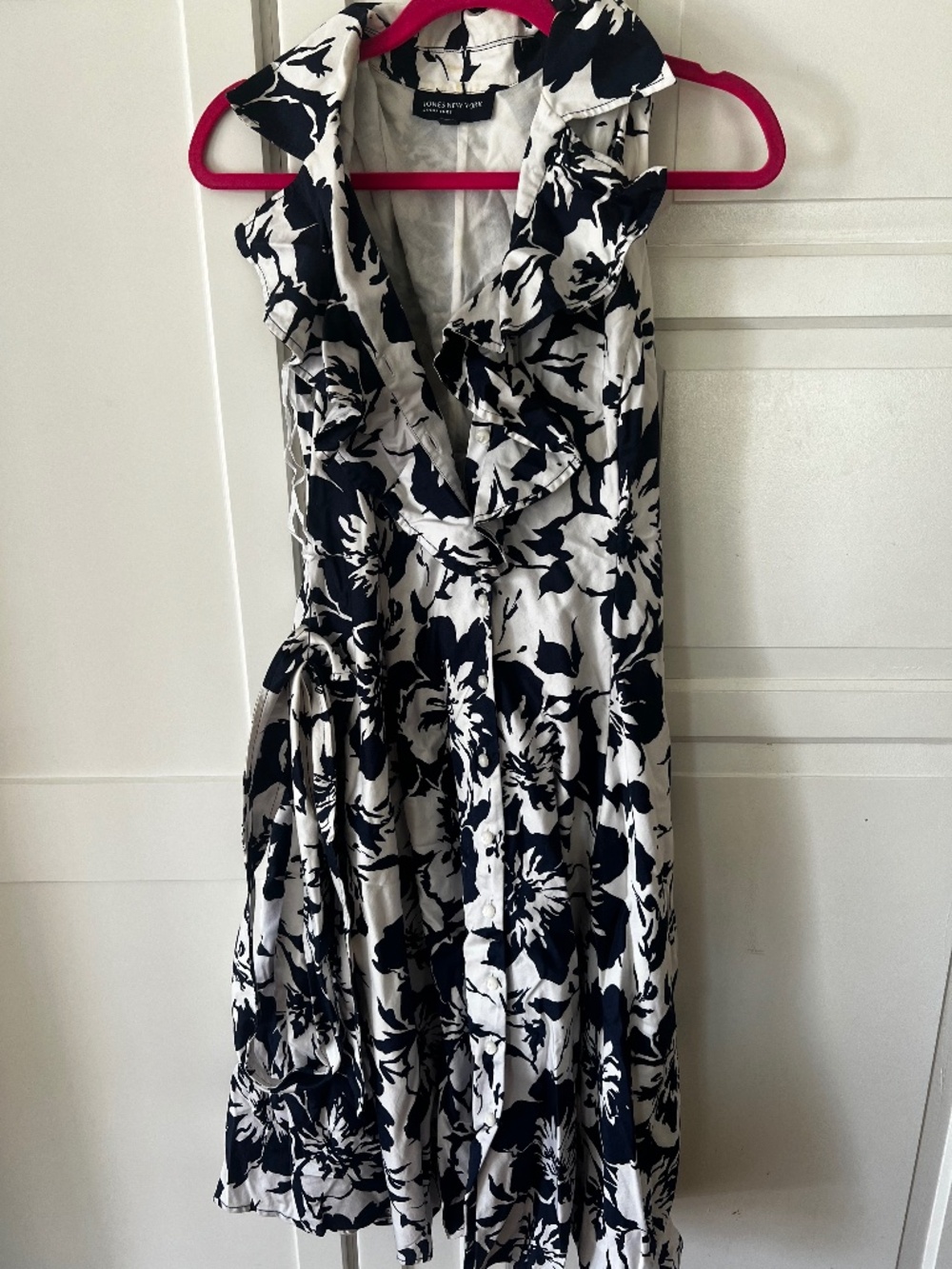 Jones New York Signature Blue and White Floral Print Dress